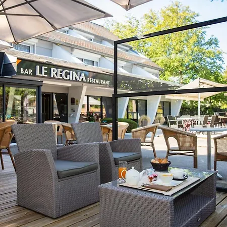 Le Regina Restaurant הרדלו-פלאז'