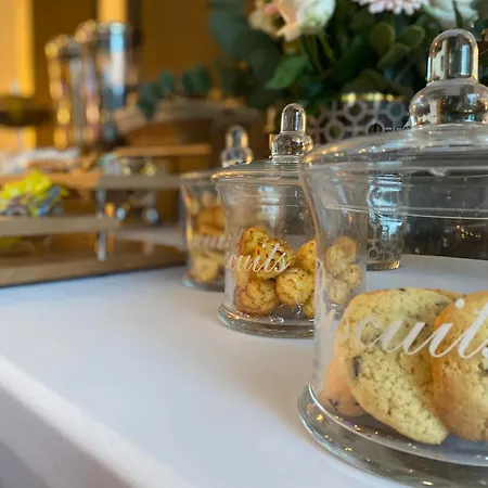 Le Regina Restaurant Hotell