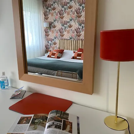 Le Regina Restaurant 호텔 3*