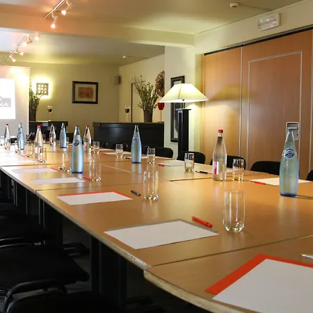 Le Regina Restaurant 하르델로 플라주