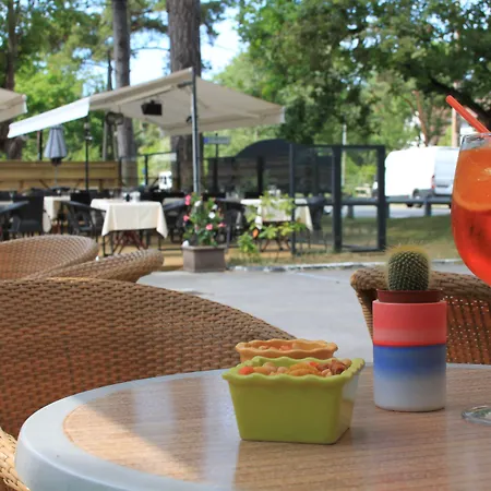 Le Regina Restaurant