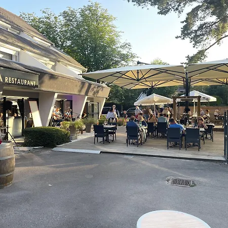 Le Regina Restaurant Hotel