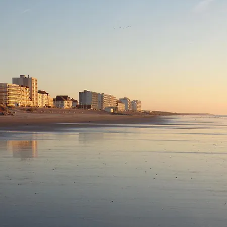 Le Regina Restaurant 하르델로 플라주