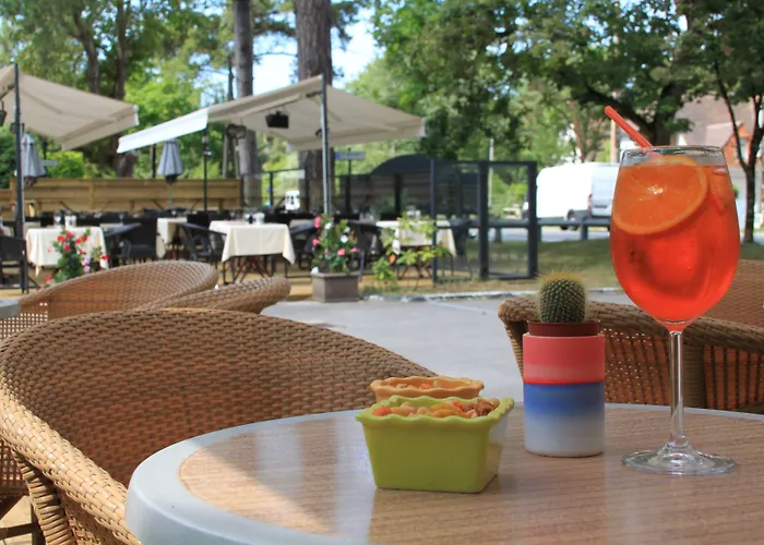 Le Regina Restaurant